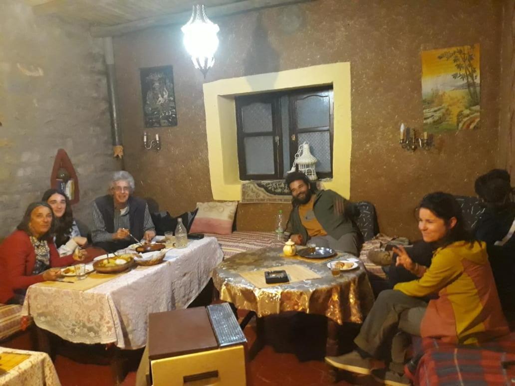 Auberge Hostel Traditionnel Tinghir Extérieur photo