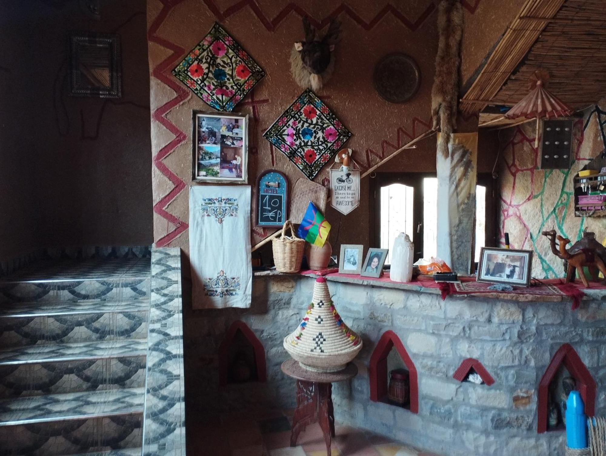 Auberge Hostel Traditionnel Tinghir Extérieur photo