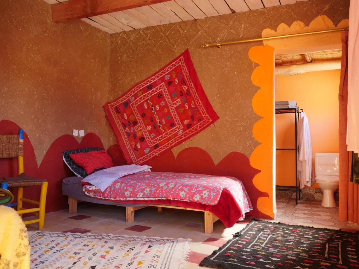 Auberge Hostel Traditionnel Tinghir Extérieur photo