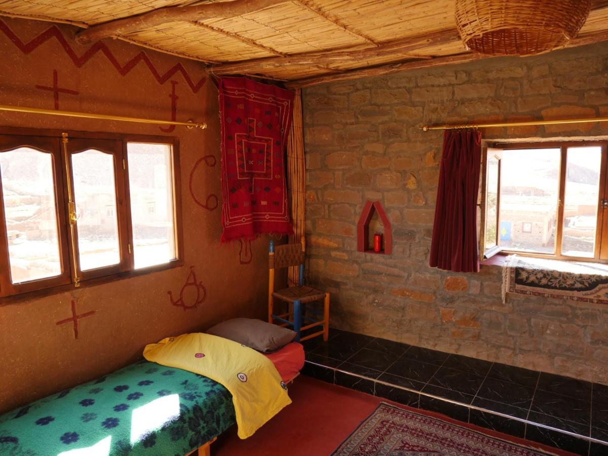 Auberge Hostel Traditionnel Tinghir Extérieur photo
